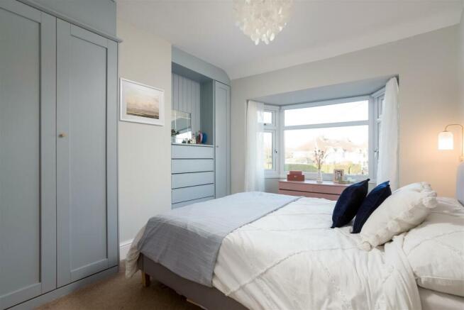 36 Gresham Avenue bedroom 1.2.jpg