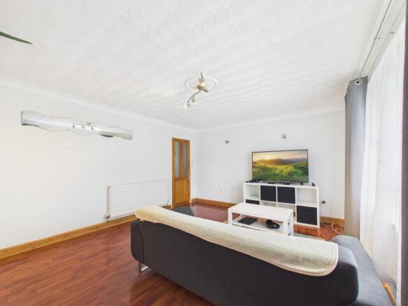 Waterford Drive, Chaddesden photo 4