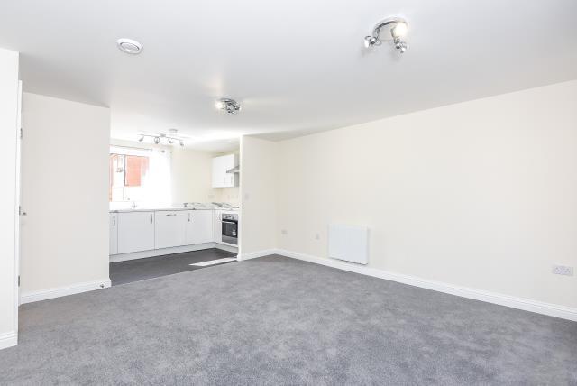 Lounge/Kitchen
