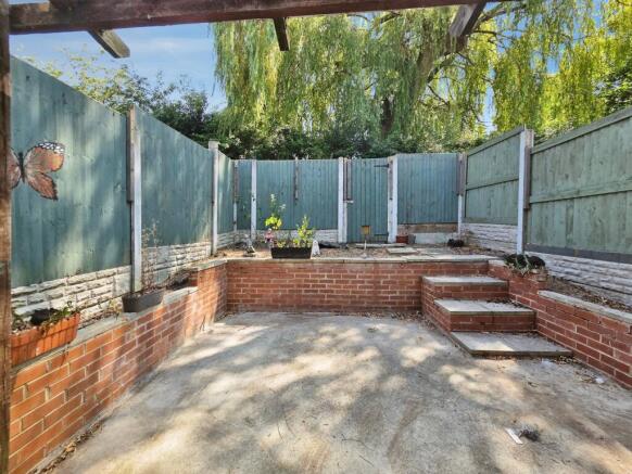 3 bed Semi-Detached for sale Image 5