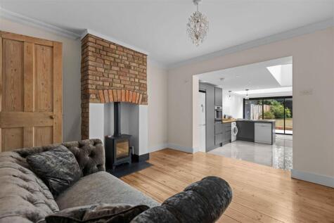 Elm Road | Windsor