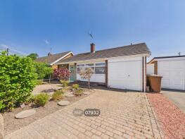2, Springwood Gardens, Nottingham NG5 4HE