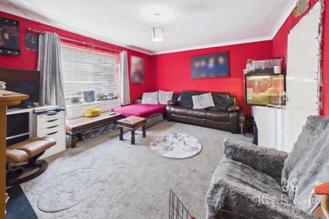 3 bed Semi-Detached for sale Image 6