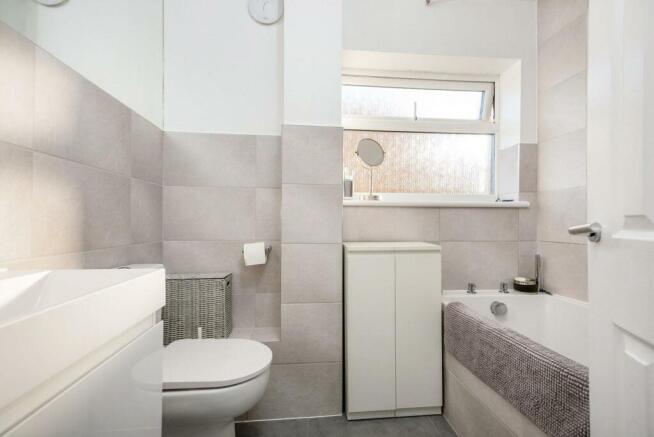 bathroom.jpeg