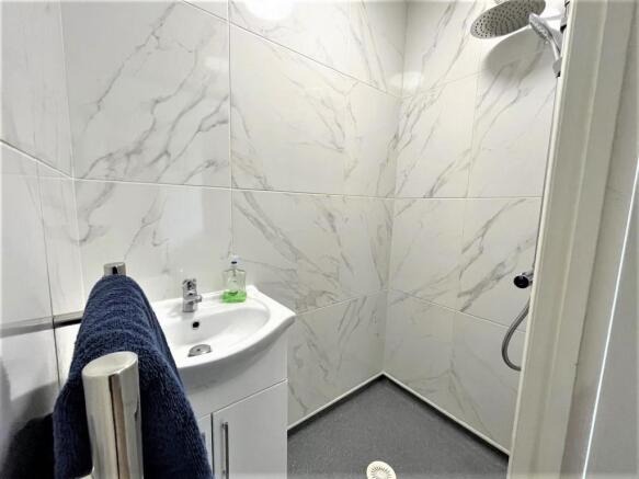 shower room.jpg