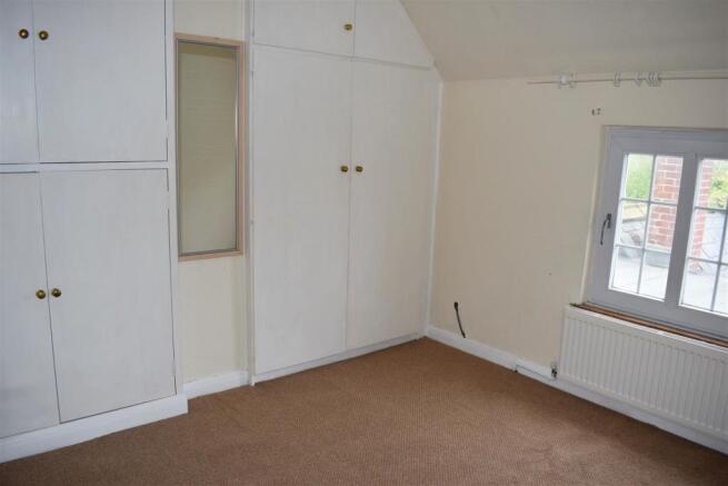 Bedroom 2 T202106020855.jpg