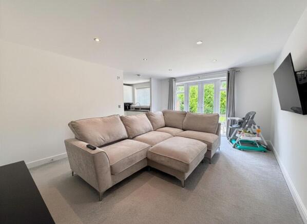 Folly View Grove, Burscough, L40 photo 4