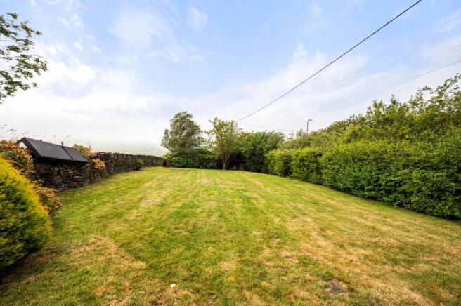 4 bed Detached for sale Image 11