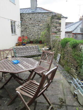 Photo 10