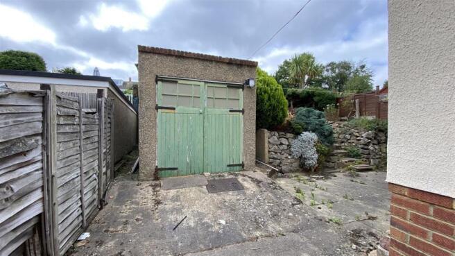 Workshop/Garage