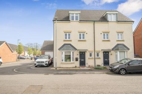 Argus Green, Swindon, SN2