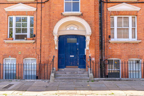 Pleasant Place, Islington, London, N1