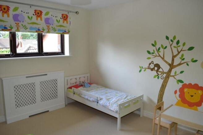 Photo 9