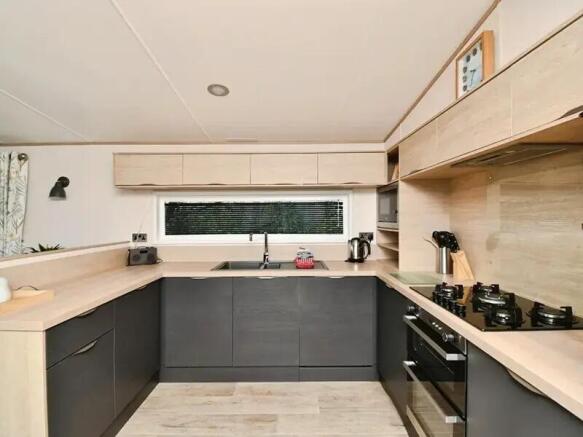 Two Bed Ty Hapus, Fishguard Bay Resort, Dinas Cross, Newport, Pembrokeshire, SA65 9ET photo 4