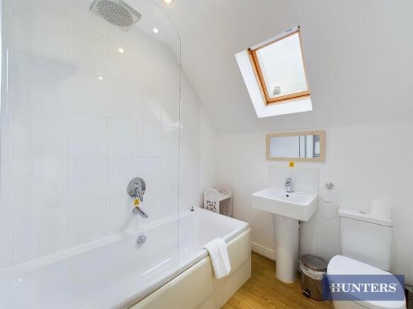 2 bed Terraced for sale Image 6