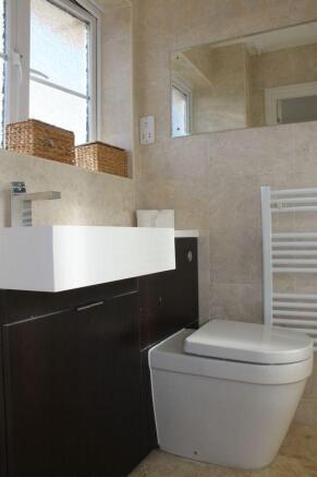 En-Suite Showe...