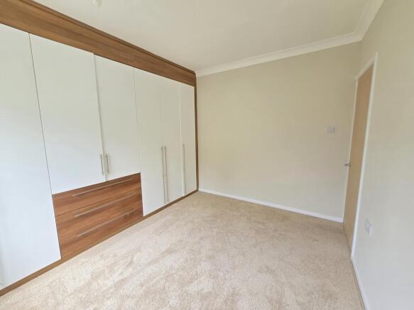 3 bed Bungalow for sale Image 9