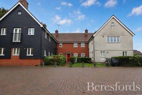 Bellfield Close, Witham, CM8