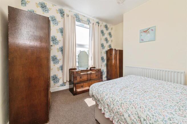 2 bed Terraced for sale Image 10