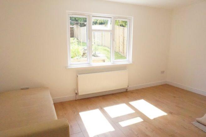Study / Bedroom 5