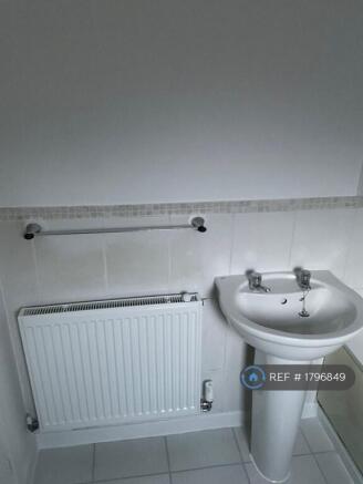Downstairs Cloakroom 