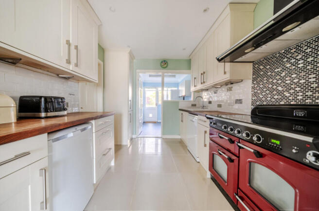 1431214-3-69bafa0...