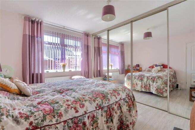 2 bed Bungalow for sale Image 10