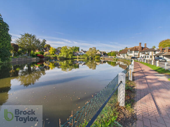 Lindfield Pond