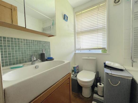Bathroom (1).jpeg