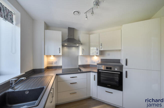 5ea9cc635af54e1d97ff9b1f9e4e4723