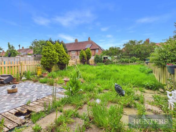 3 bed Terraced for sale Image 2