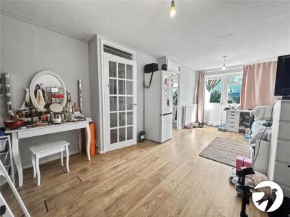 Staines Walk, Sidcup, Kent, DA14
