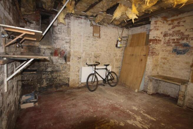 Store/workshop