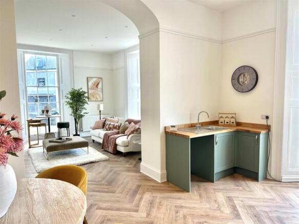 Kitchen/Dining Room