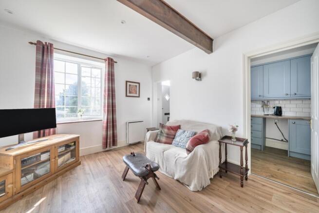 1439308-6-69dcb4d440764