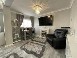 25, Dewsgreen, Basildon SS16 4NS