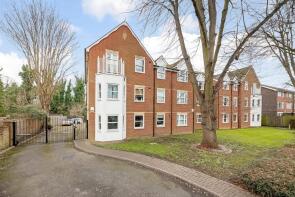 Flat 10, 56 62 Normandie Court, Croxted Road, London SE21 8NP