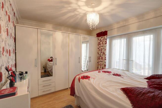 Bedroom 2 (Double)