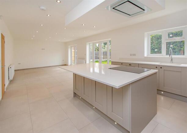 23 Farm Road-kitchen3.jpg