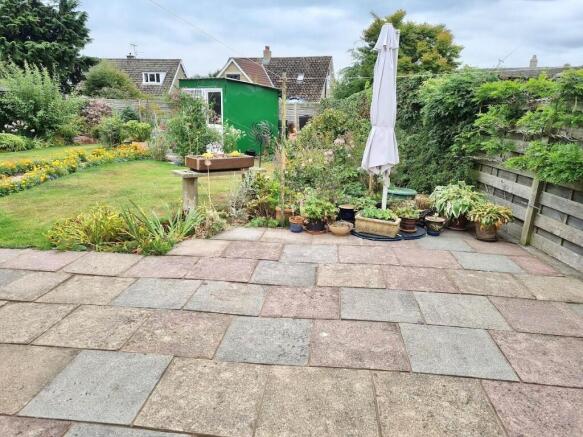 3 bed Detached Bungalow for sale Image 12
