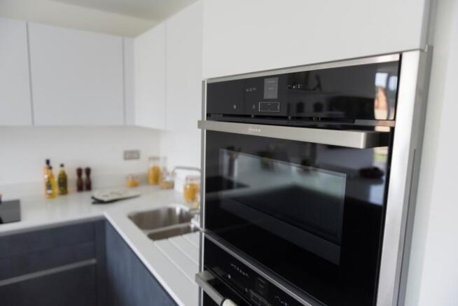 Oven
