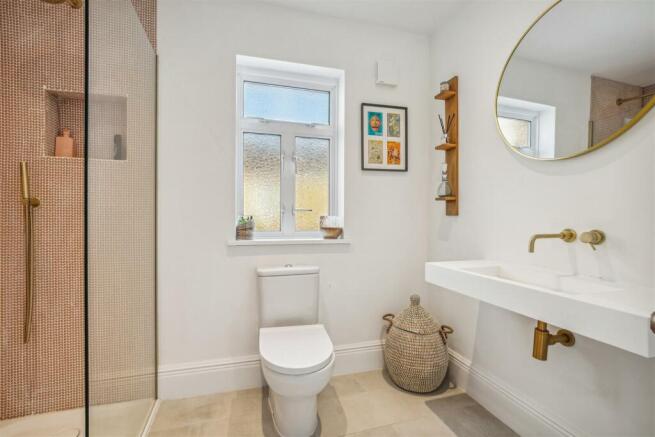 Thornton Avenue, W4 - FOR SALE