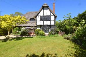 Thaxted Cottage, Glendene Avenue, Leatherhead KT24 5AY