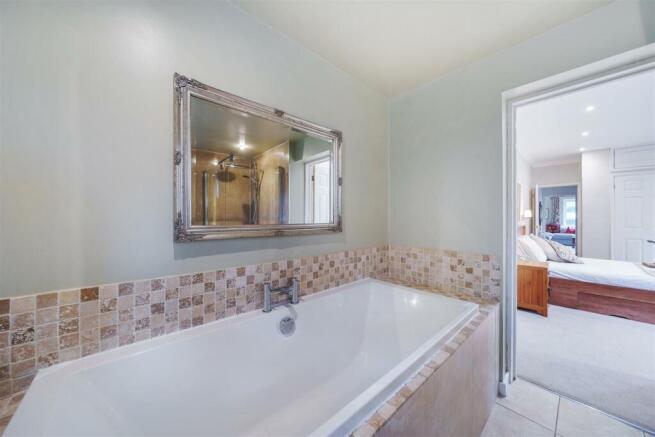Ensuite Bathroom