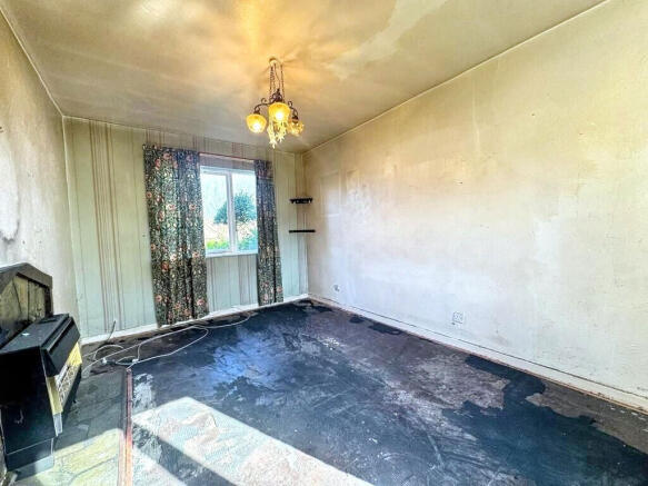 2 bed Semi-Detached for sale Image 4