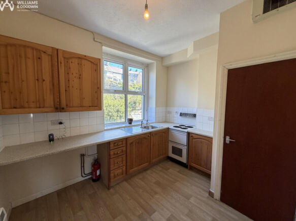 Penrhyn Terrace, Bethesda, Gwynedd, LL57 photo 4