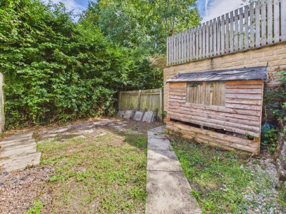 3 bed Town House for sale Image 8