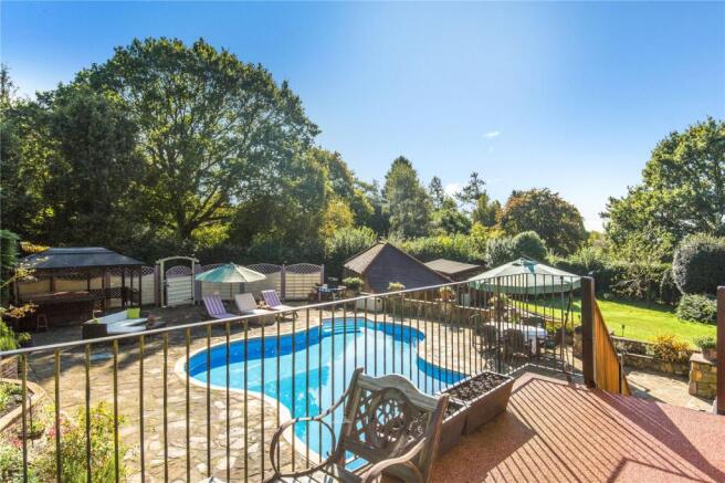 Pool Terrace, Garden