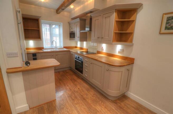 Living Room/Kitchen