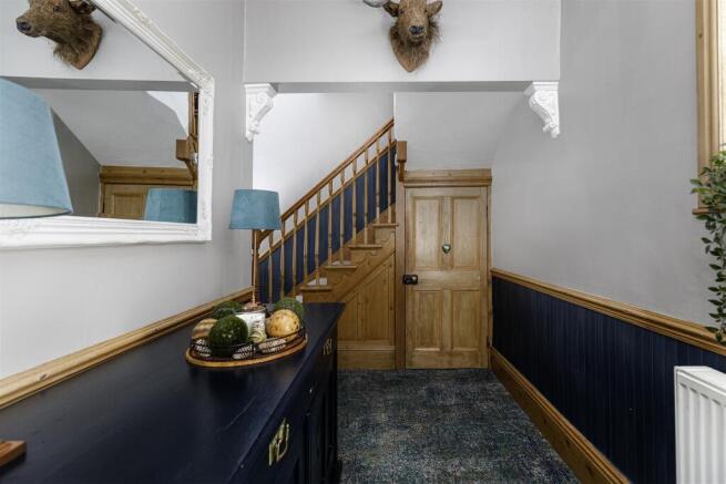4 bed Detached for sale Image 11